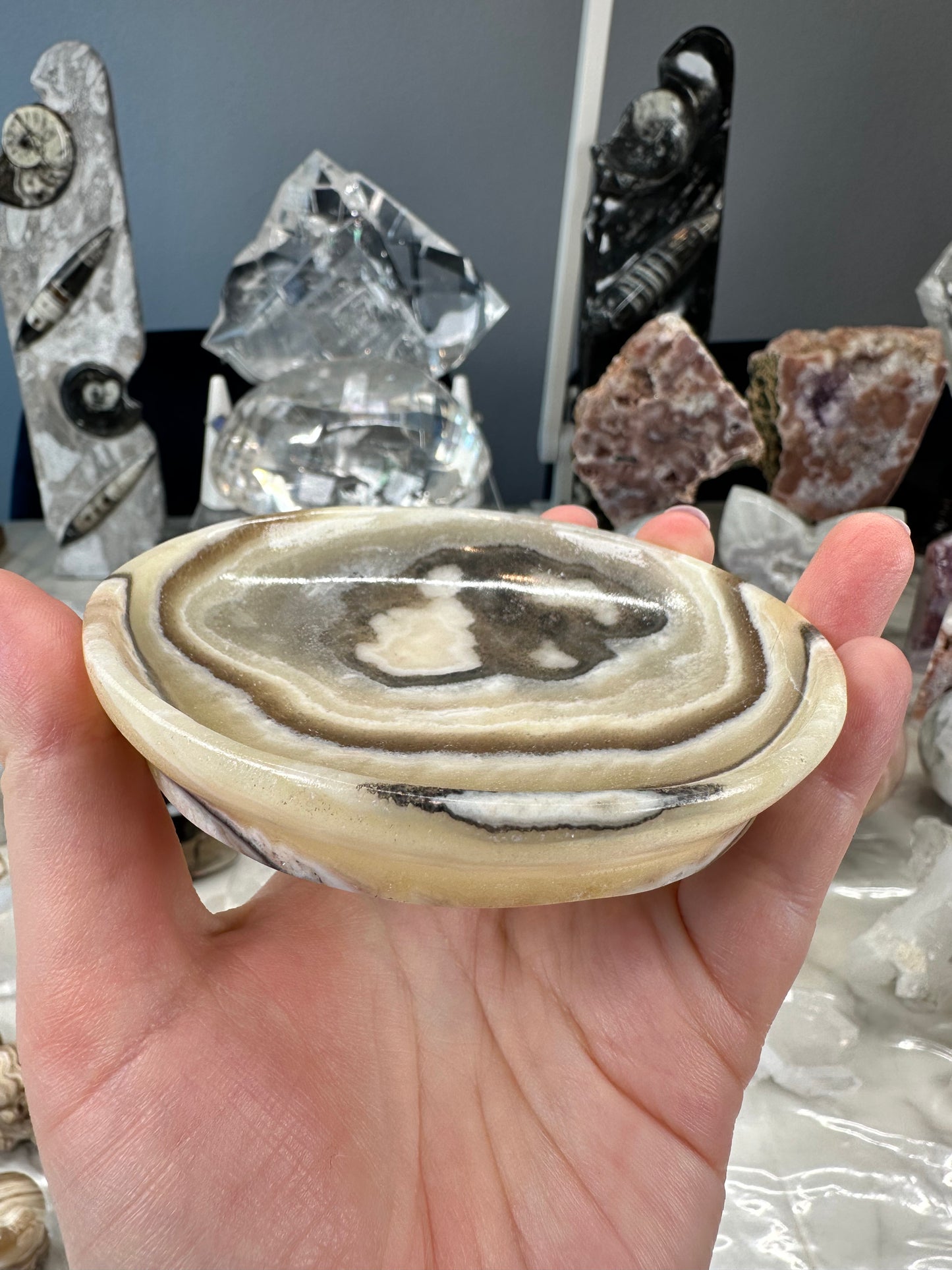 Banded Calcite Bowl E