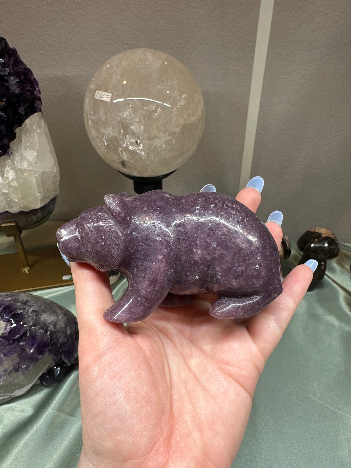 Lepidolite cubcub