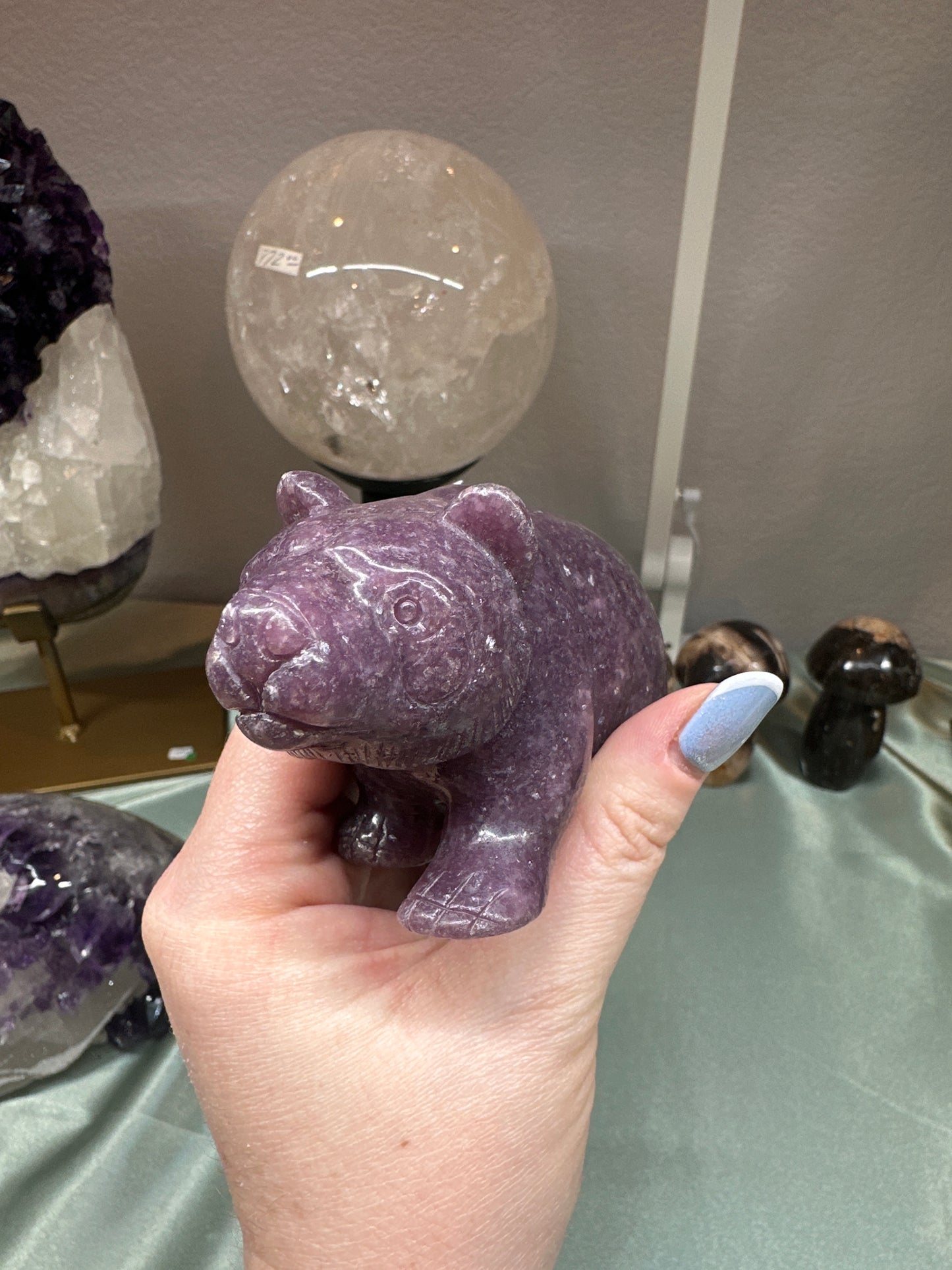 Lepidolite cubcub