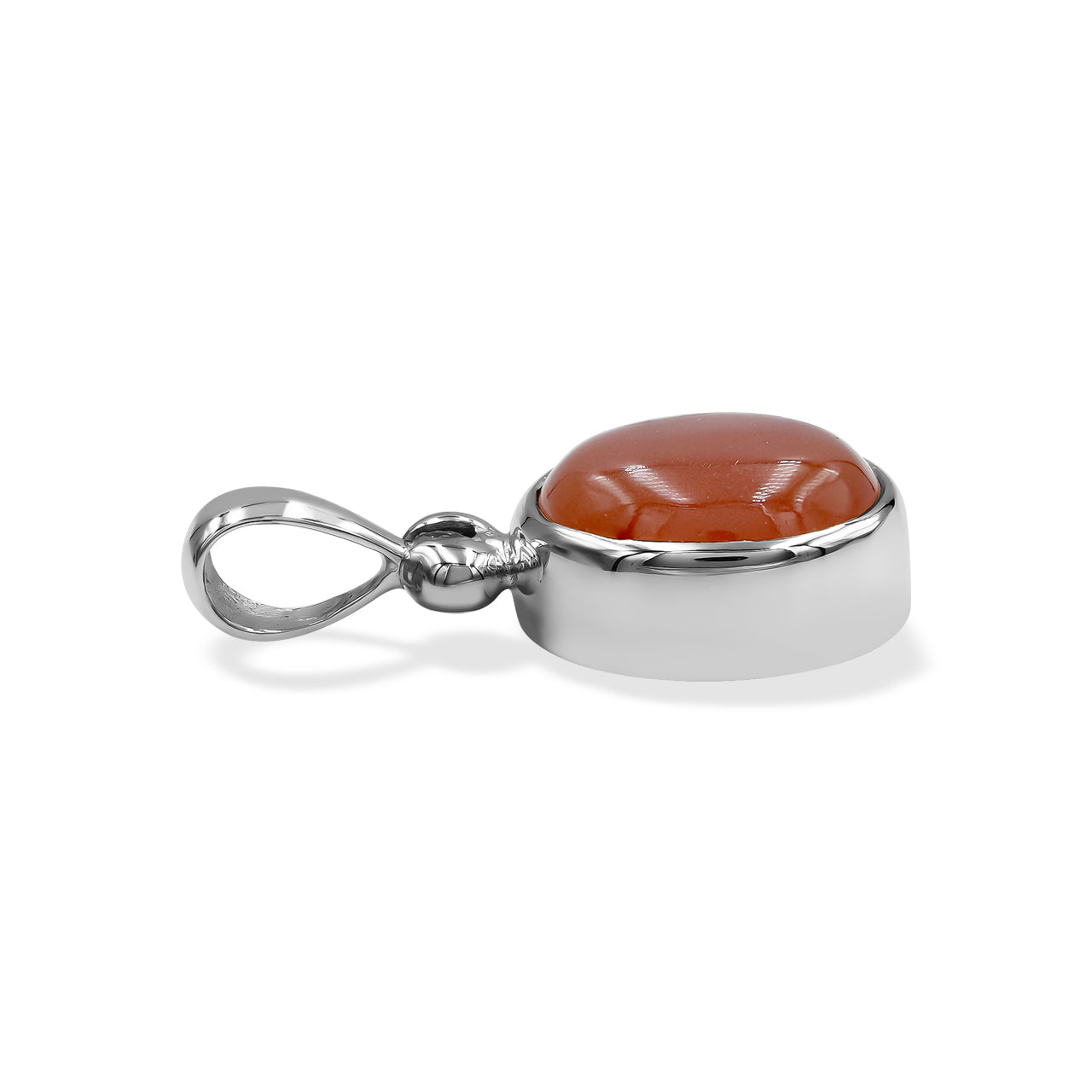 Starborn Carnelian Polished Oval Pendant in Sterling Silver