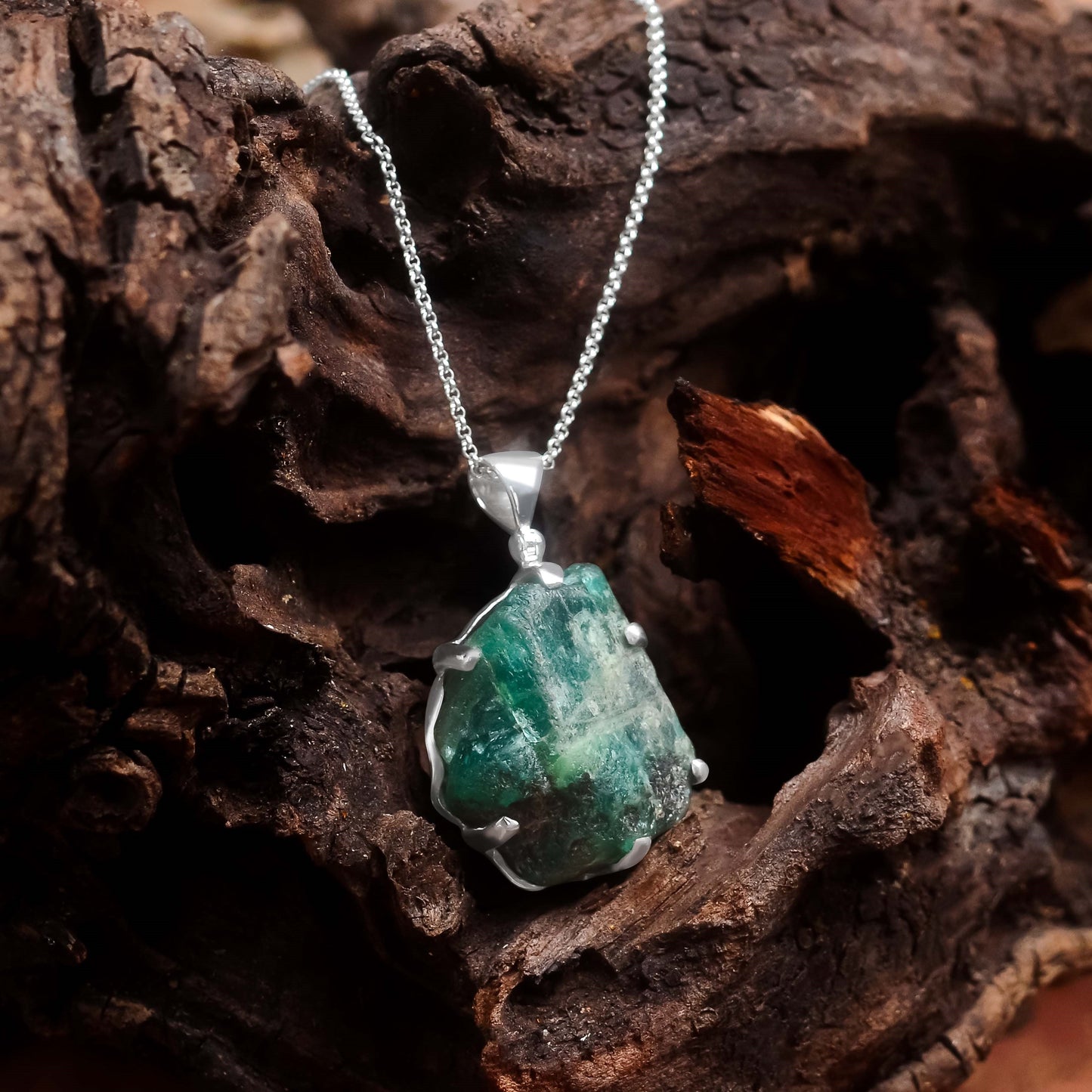 Starborn Emerald Crystal Pendant in Sterling Silver