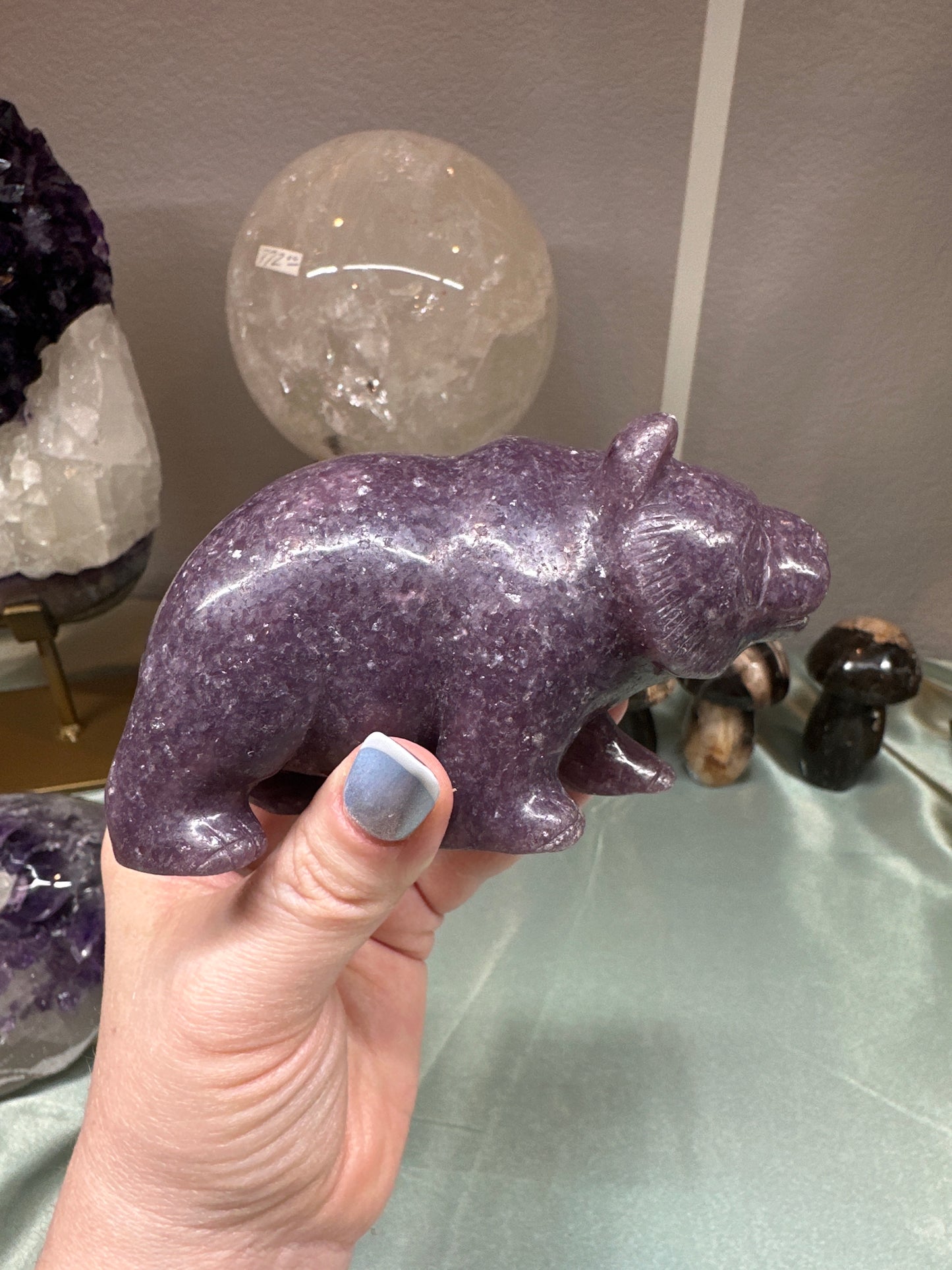 Lepidolite cubcub