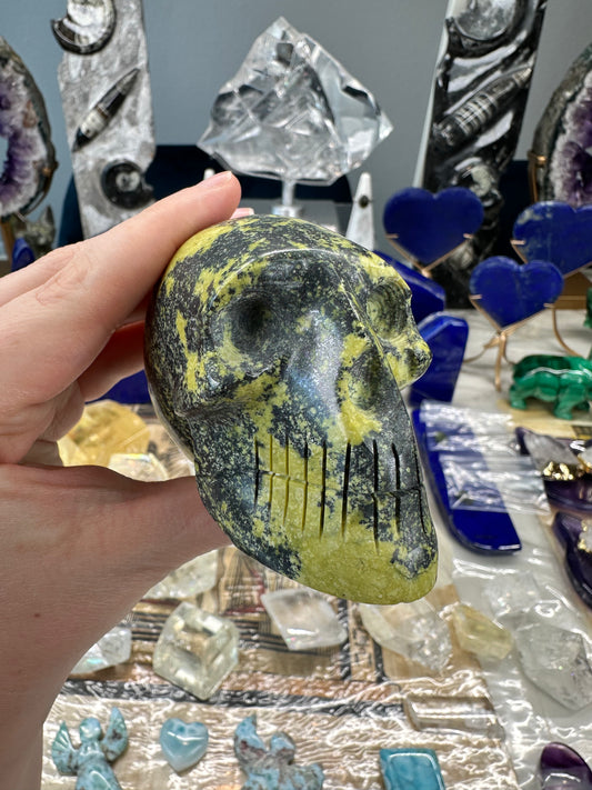 Serpentine Skull