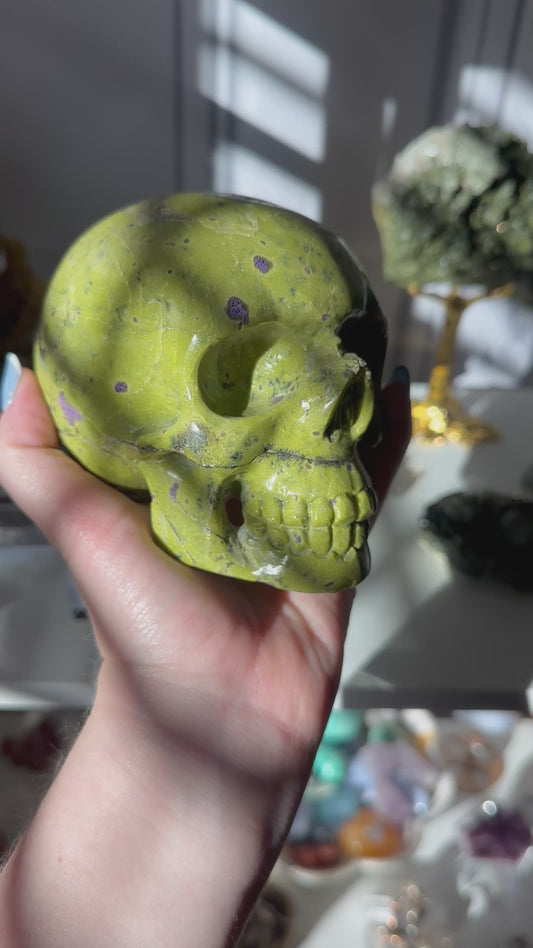 Atlantisite Skull