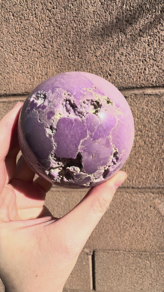 Phosphosiderite Sphere